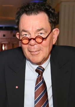 Professor Dr. Ger Graus