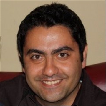 حسام شاهين